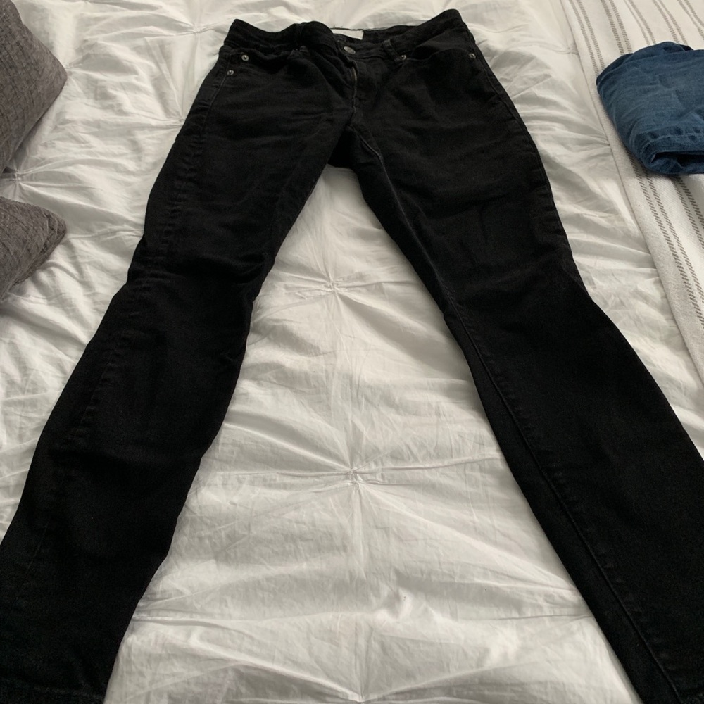 Gap Women’s Black Curvy True Skinny Jeans